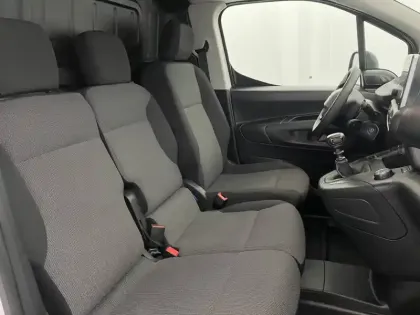 Photo 29 Peugeot Partner  FOURGON M 650 KG BLUEHDI 100 S&S BVM6