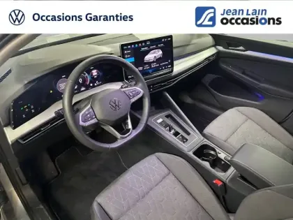 Photo 12 Volkswagen Golf  1.5 eHybrid 204 DSG6