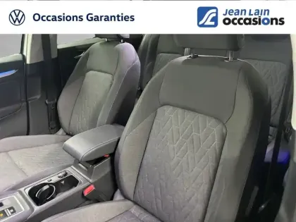 Photo 44 Volkswagen Golf  1.5 eHybrid 204 DSG6