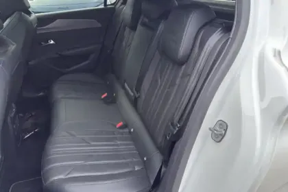 Photo 37 Peugeot 308 Gén. III Ph1 GT Pack 5