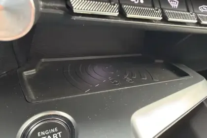 Photo 26 Peugeot 308  PHEV 225 e-EAT8