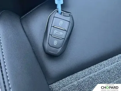 Photo 10 Peugeot 3008  Hybrid 145 e-DCS6