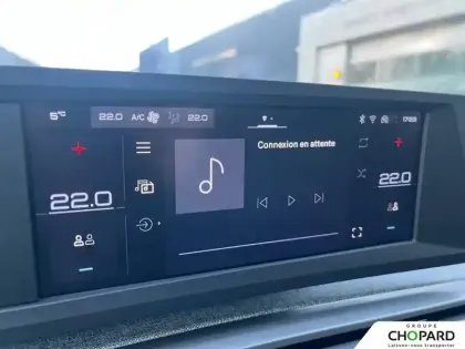 Photo 16 Peugeot 3008  Hybrid 145 e-DCS6