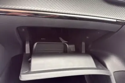 Photo 22 Peugeot 208  Hybrid 110 e-DCS6