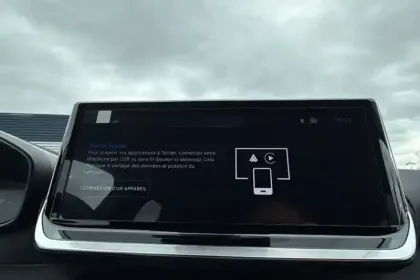 Photo 14 Peugeot 208  Hybrid 110 e-DCS6