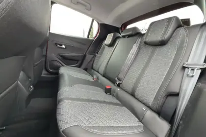 Photo 9 Peugeot 208  Hybrid 110 e-DCS6