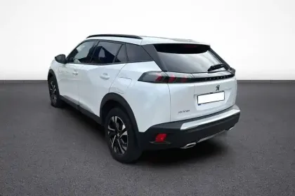 Photo 49 Peugeot 2008  PureTech 130 S&S EAT8