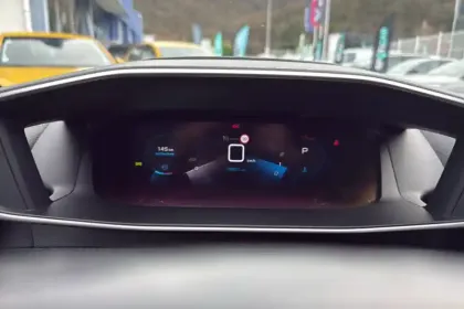 Photo 39 Peugeot 2008  PureTech 130 S&S EAT8