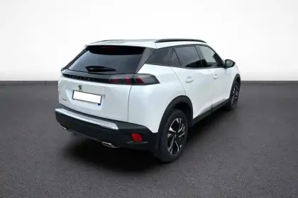 Photo 51 Peugeot 2008  PureTech 130 S&S EAT8