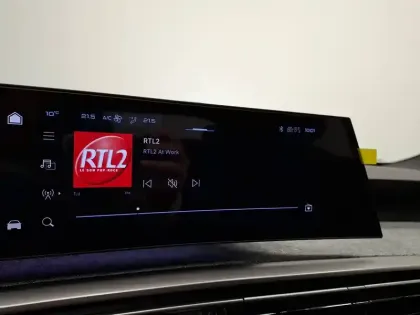 Photo 19 Peugeot 3008  Hybrid 136 e-DCS6