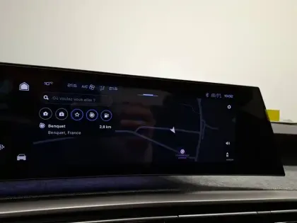 Photo 21 Peugeot 3008  Hybrid 136 e-DCS6