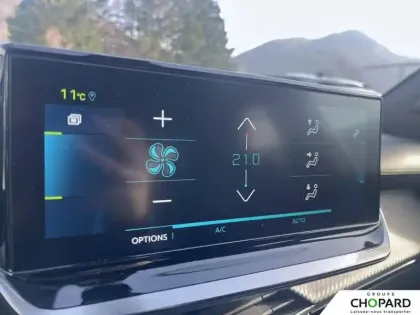 Photo 47 Peugeot 2008 Gén. II Ph1 NG GT 5