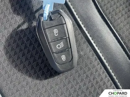 Photo 11 Peugeot 2008  Electrique 136 ch