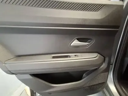 Photo 70 Dacia Duster  Hybrid 140