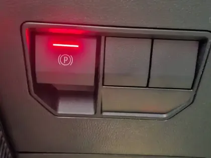 Photo 37 Dacia Duster  Hybrid 140