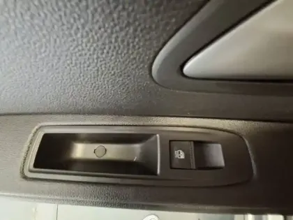 Photo 21 Dacia Duster  Hybrid 140