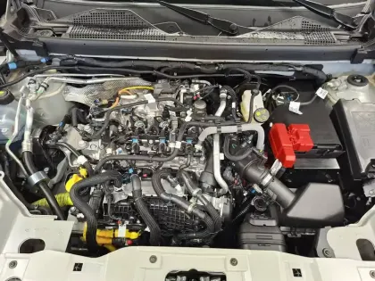 Photo 66 Dacia Duster  Hybrid-G 150 4x4