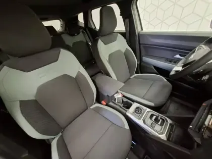 Photo 13 Dacia Duster  Hybrid-G 150 4x4