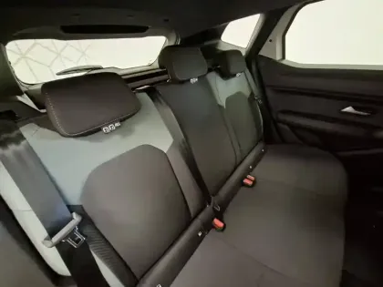 Photo 74 Dacia Duster  Hybrid-G 150 4x4