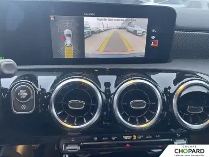 Photo 14 Mercedes Classe A  180 d 8G-DCT