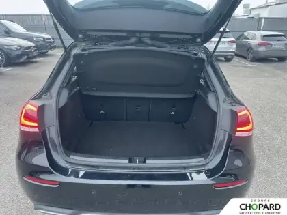 Photo 7 Mercedes Classe A  180 d 8G-DCT