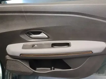 Photo 14 Dacia Sandero  ECO-G 100 GSR2