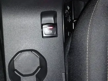 Photo 37 Dacia Sandero  ECO-G 100 GSR2