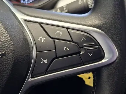 Photo 37 Renault Clio  Blue dCi 100