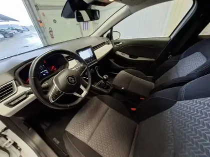 Photo 60 Renault Clio  Blue dCi 100