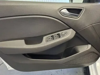 Photo 58 Renault Clio  Blue dCi 100