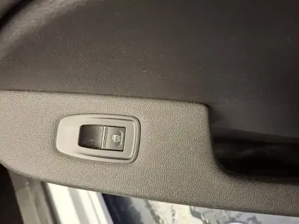 Photo 27 Renault Clio  Blue dCi 100