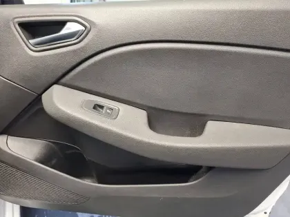 Photo 26 Renault Clio  Blue dCi 100