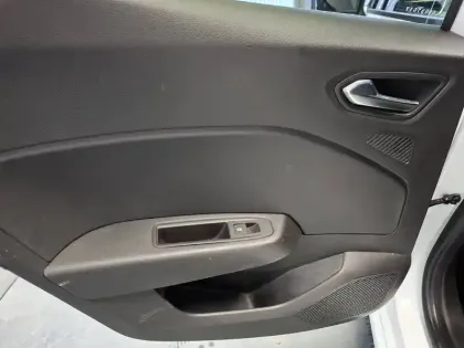 Photo 61 Renault Clio  Blue dCi 100