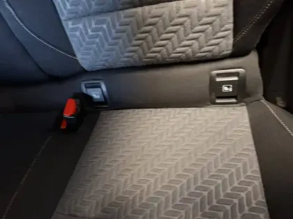 Photo 65 Renault Clio  Blue dCi 100