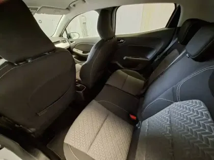 Photo 64 Renault Clio  Blue dCi 100