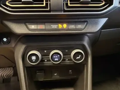 Photo 18 Dacia Jogger  Hybrid 140 7 places GSR2