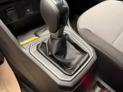 Photo 19 Dacia Jogger  Hybrid 140 7 places GSR2