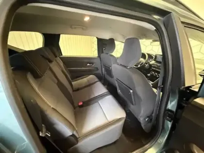 Photo 28 Dacia Jogger  Hybrid 140 7 places GSR2