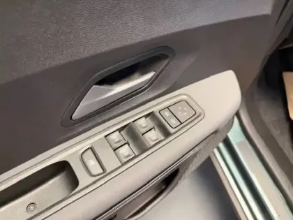 Photo 67 Dacia Jogger  Hybrid 140 7 places GSR2