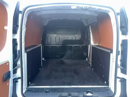 Photo 66 Renault Kangoo Gén. II (K61) Ph2 NG Trend 5