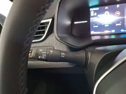 Photo 113 Renault Clio  E-Tech full hybrid 145 ch GSR2
