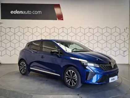 Photo 6 Renault Clio  E-Tech full hybrid 145 ch GSR2