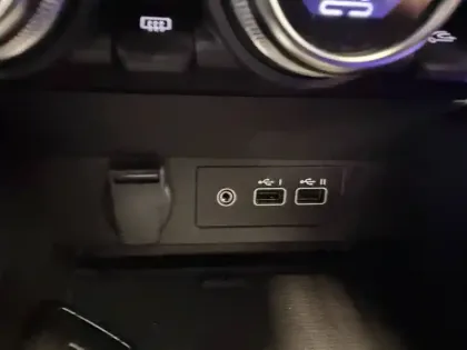 Photo 39 Renault Clio  TCe 90 ch GSR2