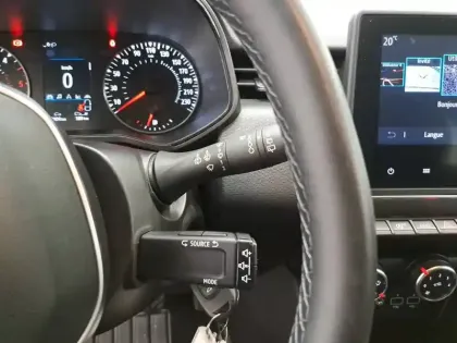 Photo 28 Renault Clio  Blue dCi 100 - 21N