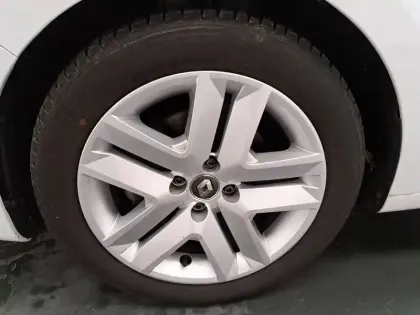 Photo 15 Renault Clio  Blue dCi 100 - 21N