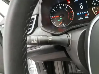 Photo 69 Renault Clio Gén. V (BJA) Ph1 Business 5