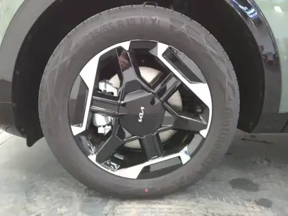 Photo 26 Kia Sportage  Hybride 239 ch BVA6