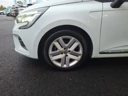 Photo 57 Renault Clio Gén. V (BJA) Ph1 Business 5