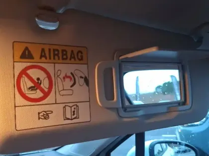 Photo 39 Renault Clio  Blue dCi 100 - 21N