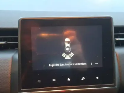 Photo 32 Renault Clio  Blue dCi 100 - 21N